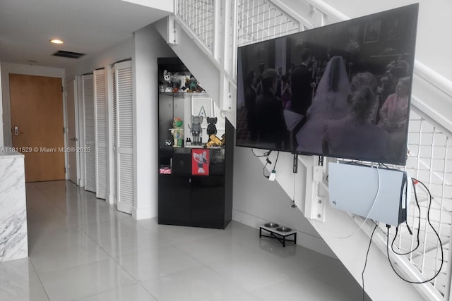 244 Biscayne Blvd Unit 644, Miami, FL 33132 - interior space featuring tile patterned floors and recessed lighting