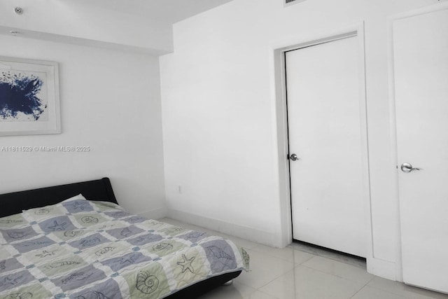244 Biscayne Blvd Unit 644, Miami, FL 33132 - bedroom featuring light tile patterned floors