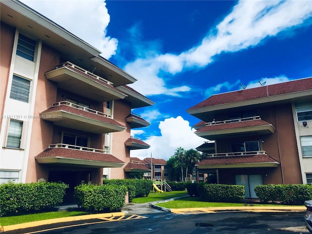 17600 NW 68th Ave Unit B3006, Hialeah, FL 33015 - view of apartment building / complex