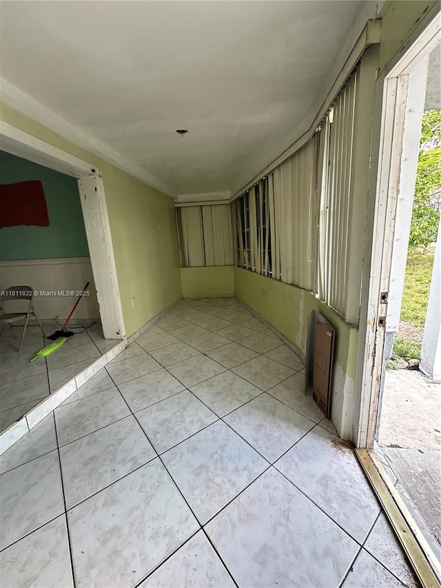 315 W 44th St, Hialeah, FL 33012 - view of unfurnished sunroom