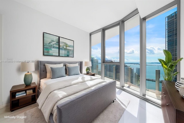 300 Biscayne Blvd Way Unit 3606, Miami, FL 33130 - bedroom with floor to ceiling windows and a water view