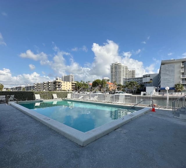 4000 NE 169th St Unit 405, North Miami Beach, FL 33160 - view of community pool