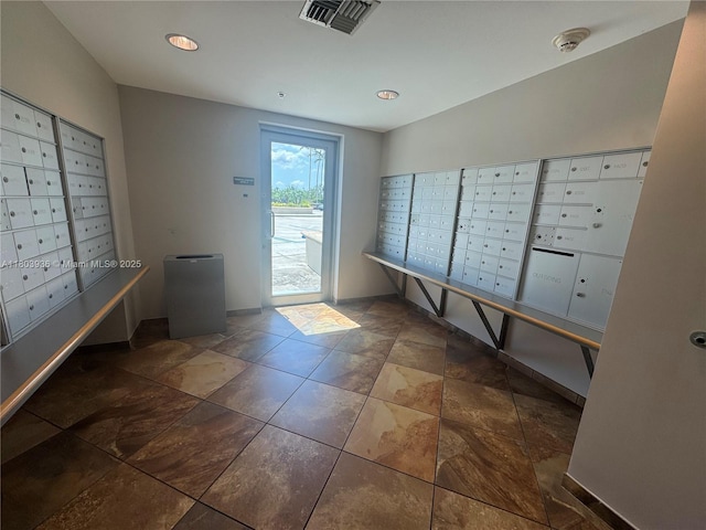 2641 N Flamingo Rd Unit 1001N, Sunrise, FL 33323 - surrounding community featuring mail area