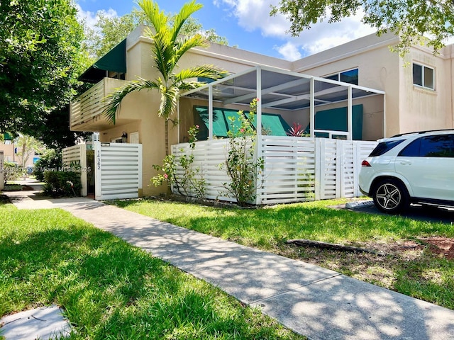 14362 SW 96th Ln, Miami, FL 33186 - view of side of property with stucco siding