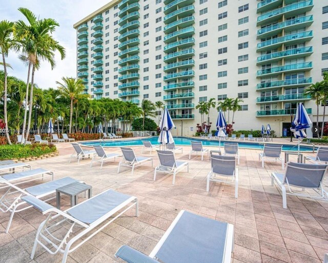 19370 Collins Ave Unit Ph-24, Sunny Isles Beach, FL 33160 - photo 37