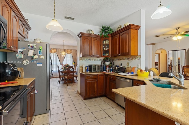 818 N Fairbanks Dr, Deltona, FL 32725 - photo 4
