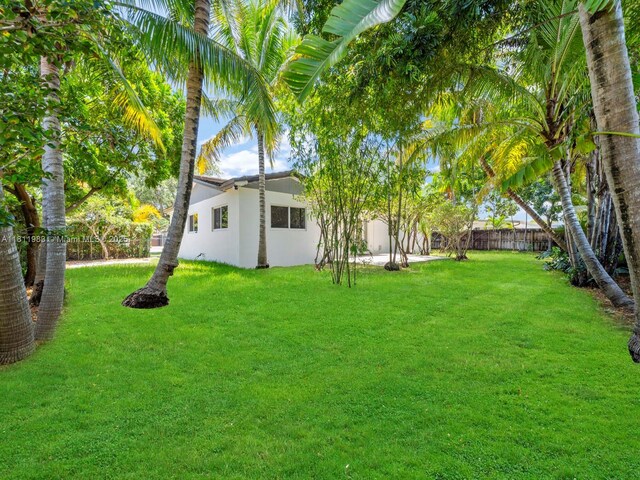 12531 SW 37th Ter, Miami, FL 33175 - view of yard