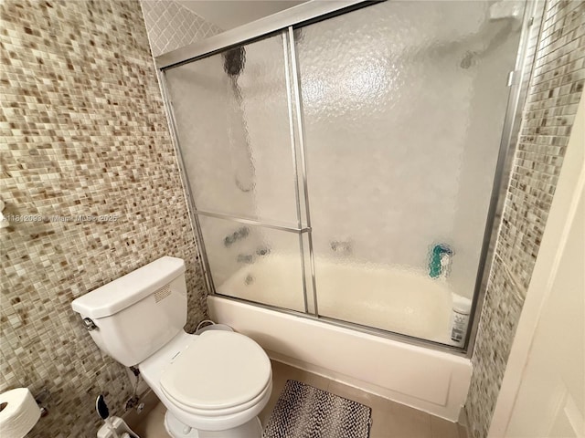 18051 Biscayne Blvd Unit 1505, Aventura, FL 33160 - full bath with toilet, tile walls, and shower / bath combination with glass door