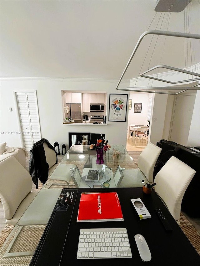 4730 NW 97th Ct Unit 76, Doral, FL 33178 - dining space with ornamental molding