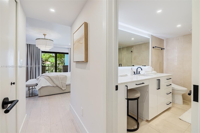 725 Biltmore Ct, Coral Gables, FL 33134 - full bathroom with ensuite bath, vanity, toilet, tiled shower, and recessed lighting