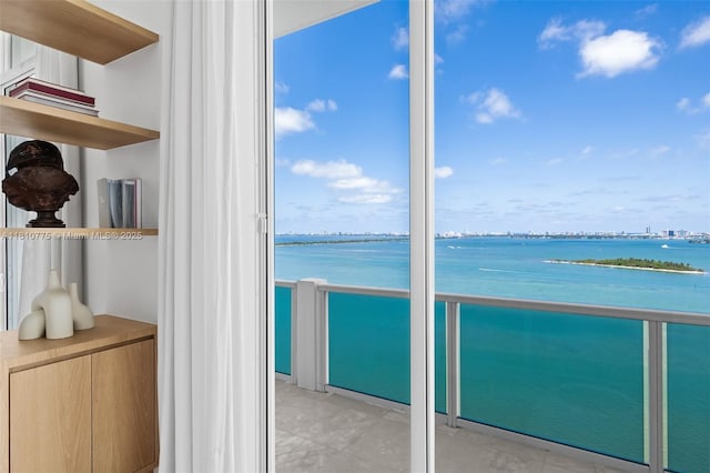 725 NE 22nd St Unit Ph3C, Miami, FL 33137 - water view