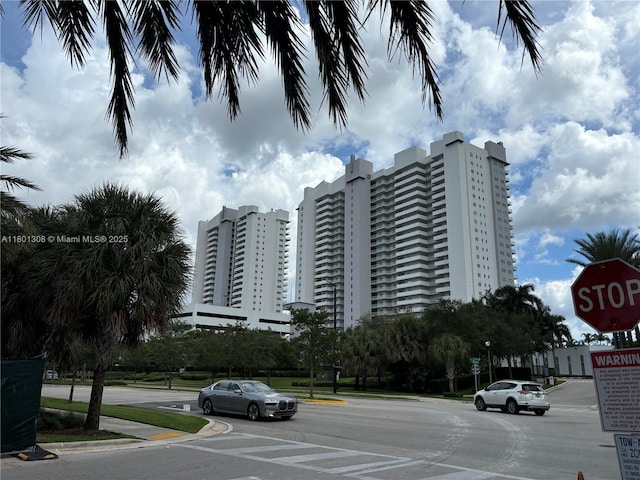 14951 Royal Oaks Ln Unit 1804, North Miami, FL 33181 - view of building exterior