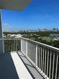 14951 Royal Oaks Ln Unit 1804, North Miami, FL 33181 - photo 5