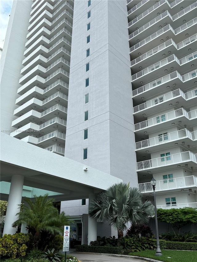 14951 Royal Oaks Ln Unit 1804, North Miami, FL 33181 - view of building exterior