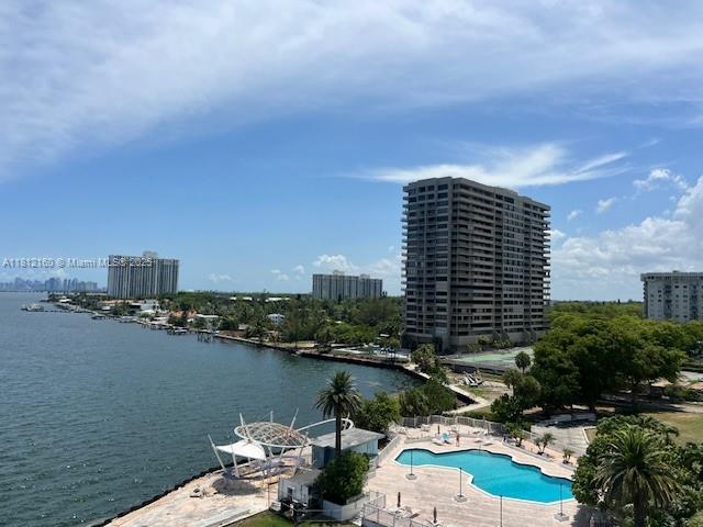 11111 Biscayne Blvd Unit 8C, Miami, FL 33181 - water view