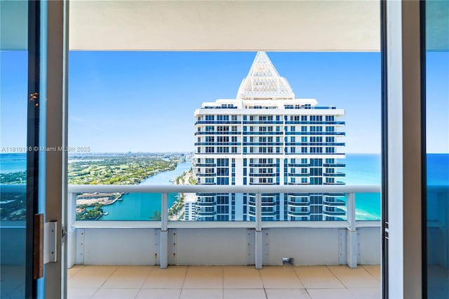 4775 Collins Ave Unit Ph4107, Miami Beach, FL 33140 - balcony featuring a water view and a city view