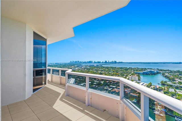 4775 Collins Ave Unit Ph4107, Miami Beach, FL 33140 - balcony with a city view and a water view