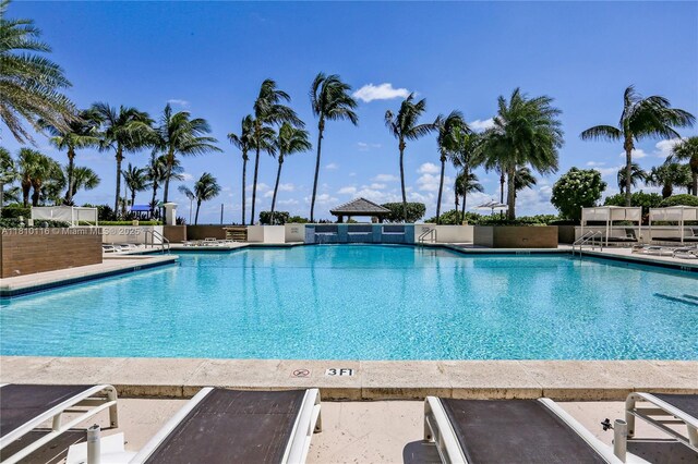 4775 Collins Ave Unit Ph4107, Miami Beach, FL 33140 - view of community pool