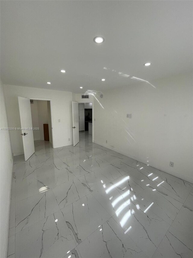 8290 Lake Dr Unit 427, Doral, FL 33166 - photo 8