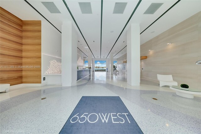 650 W Ave Unit Ph09, Miami Beach, FL 33139 - view of community pool