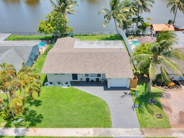 11610 NW 32nd Mnr, Sunrise, FL 33323 - view of subject property featuring a large body of water and a pool