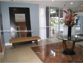 850 N Miami Ave Unit W-2003, Miami, FL 33136 - common area featuring expansive windows