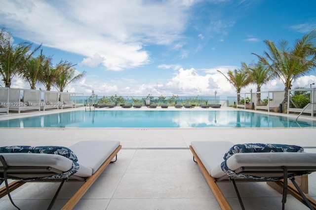 2000 S Ocean Dr Unit 33A, Hallandale Beach, FL 33009 - view of community pool