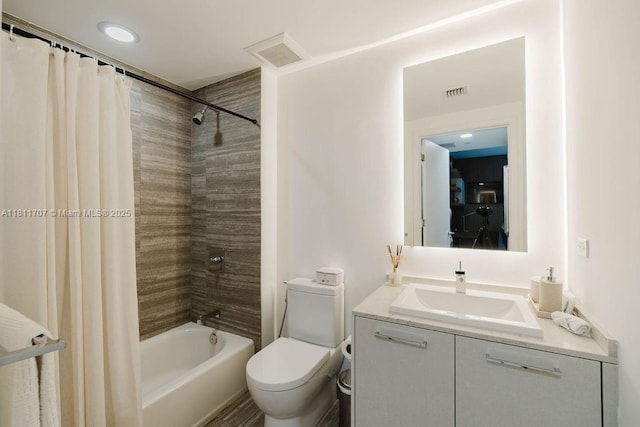 1010 Brickell Ave Unit 1501, Miami, FL 33131 - bathroom with shower / bathtub combination with curtain and vanity