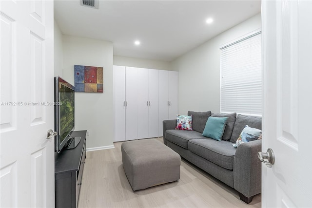 5064 SW 164th Ave, Miramar, FL 33027 - living area featuring light wood-type flooring and recessed lighting