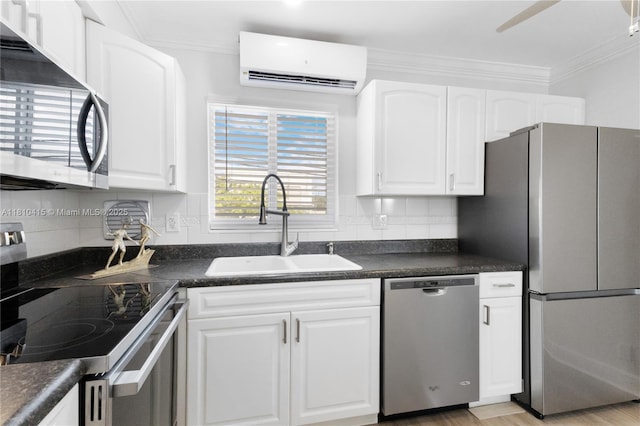 2601 NE 1st St Unit 12, Pompano Beach, FL 33062 - photo 9