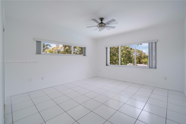 7201 SW 84th Pl, Miami, FL 33143 - unfurnished room with ceiling fan
