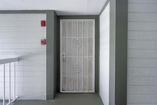 469 NE 207th Ln Unit 205, Miami, FL 33179 - view of exterior entry