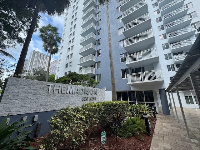 850 N Miami Ave Unit W-1903, Miami, FL 33136 - view of apartment building / complex