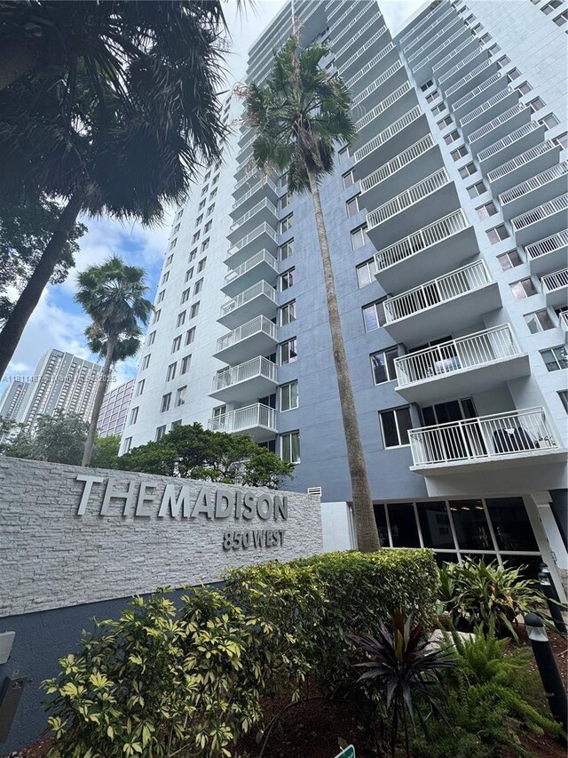850 N Miami Ave Unit W-1903, Miami, FL 33136 - view of apartment building / complex