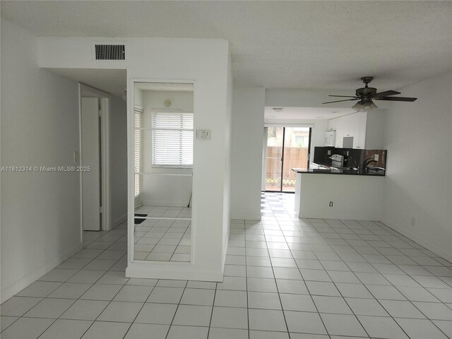 52 Wimbledon Lake Dr Unit 200, Plantation, FL 33324 - photo 10