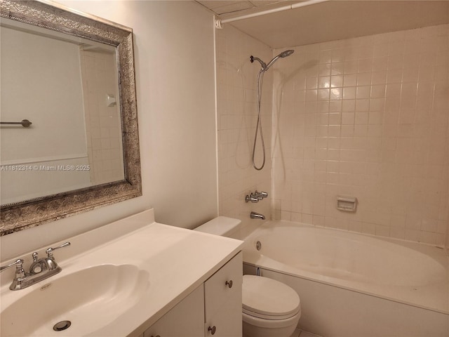 52 Wimbledon Lake Dr Unit 200, Plantation, FL 33324 - photo 15