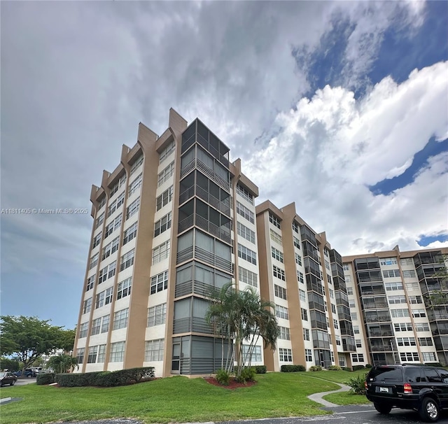 1100 NW Saint Charles Pl Unit 411, Pembroke Pines, FL 33026 - view of apartment building / complex