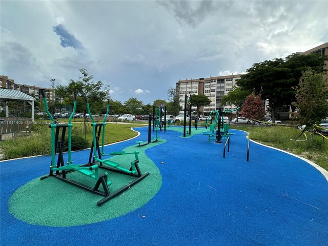 1100 NW Saint Charles Pl Unit 411, Pembroke Pines, FL 33026 - view of home's community