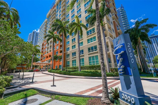2000 N Bayshore Dr Unit 621, Miami, FL 33137 - photo 1