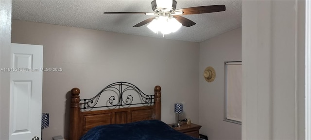 3149 W 68th Pl, Hialeah, FL 33018 - bedroom featuring a textured ceiling and ceiling fan