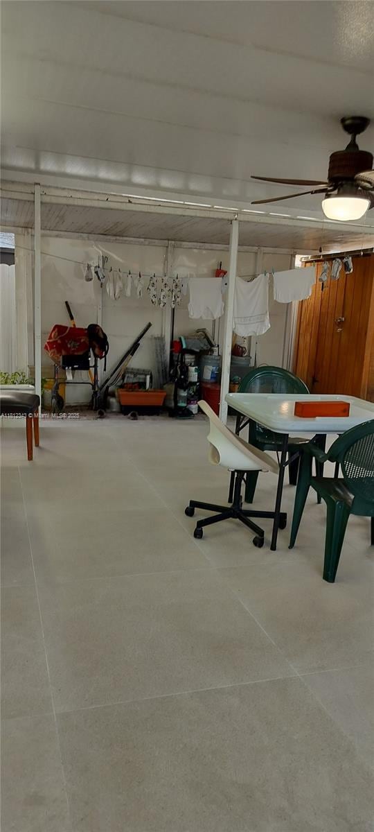 3149 W 68th Pl, Hialeah, FL 33018 - view of garage