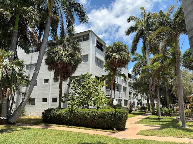 1333 E Hallandale Beach Blvd Unit 134, Hallandale Beach, FL 33009 - view of building exterior