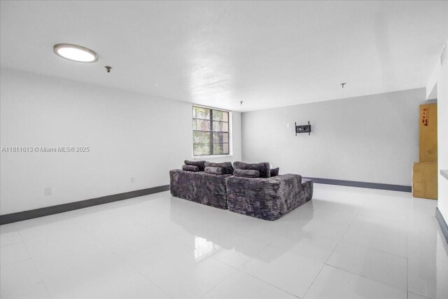 661 NE 195th St Unit 105, Miami, FL 33179 - photo 18