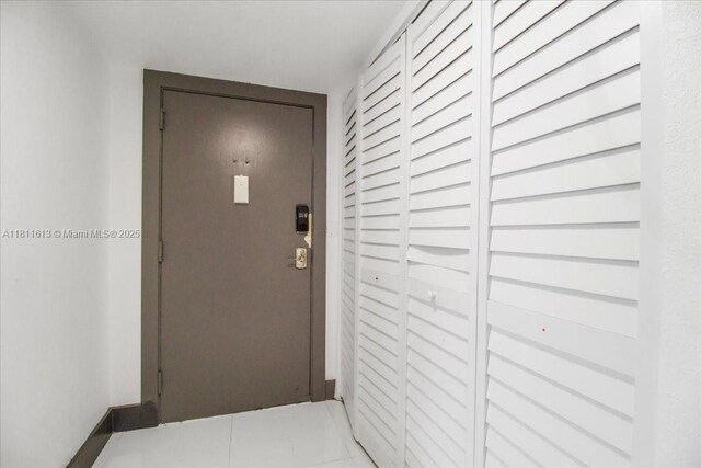 661 NE 195th St Unit 105, Miami, FL 33179 - photo 23
