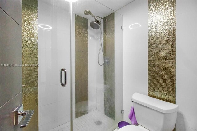 661 NE 195th St Unit 105, Miami, FL 33179 - photo 34