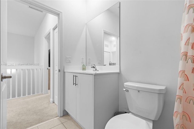 11835 NW 46th St, Coral Springs, FL 33076 - full bath featuring vanity, tile patterned flooring, and toilet