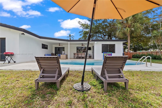 5131 Monroe St, Hollywood, FL 33021 - view of swimming pool featuring an outdoor hangout area, ceiling fan, and a patio area