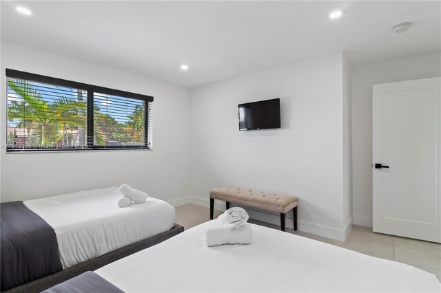 5131 Monroe St, Hollywood, FL 33021 - bedroom featuring recessed lighting and baseboards
