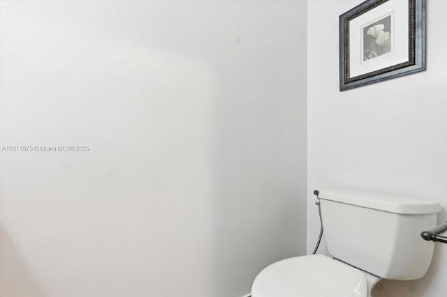 4225 N 76th Ave, Davie, FL 33024 - bathroom with toilet and baseboards