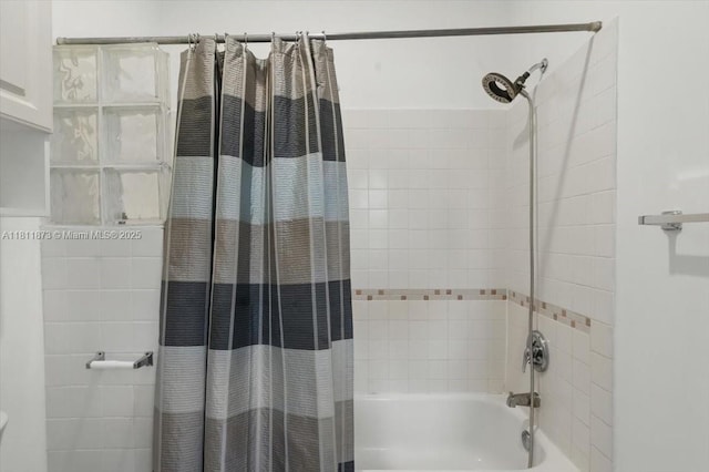 4225 N 76th Ave, Davie, FL 33024 - bathroom with shower / bath combo